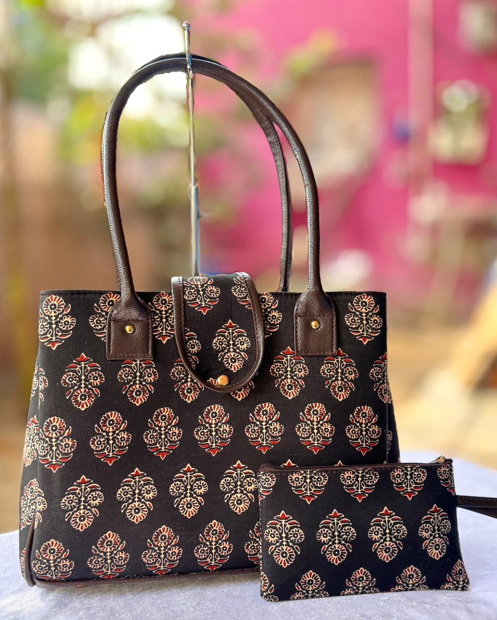 Triple partition Tote Bag (42)