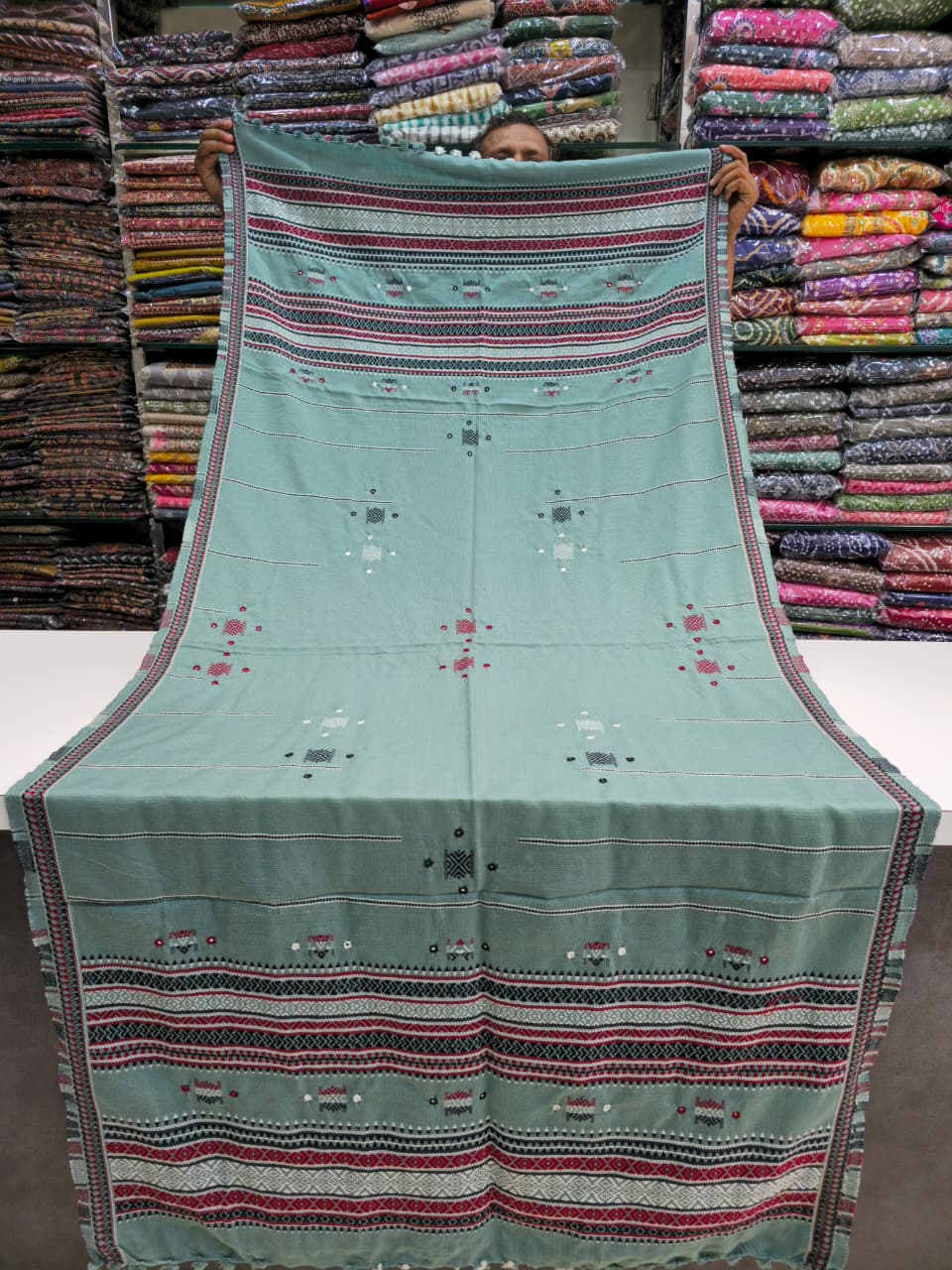 Kutchi Heritage Shawl (5)