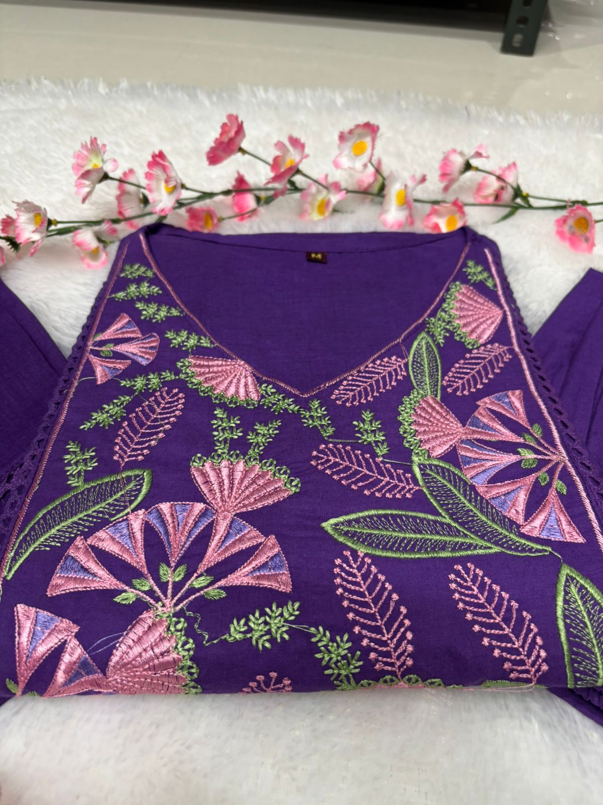 Cotton Embroidered Cut Kurta Set with Malmal Lace Dupatta (39)