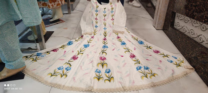 Anarkali Chickenkari Hand-Printed Kurti Set with Mulmul Dupatta