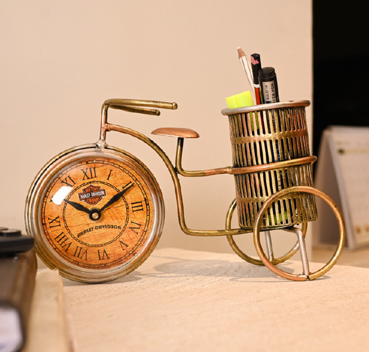 CYCLE PEN STAND WITH CLOCK