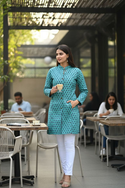 Long Reversible Quilted Jacket (6)