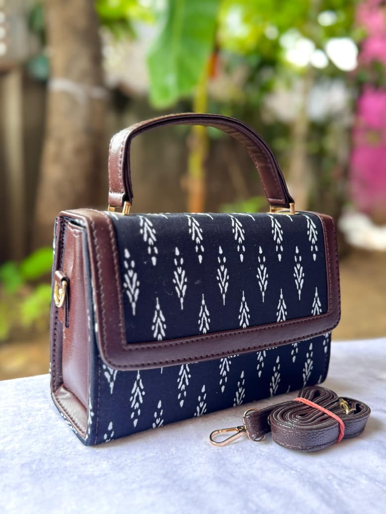 Beautiful Ikkat Box Sling (19)