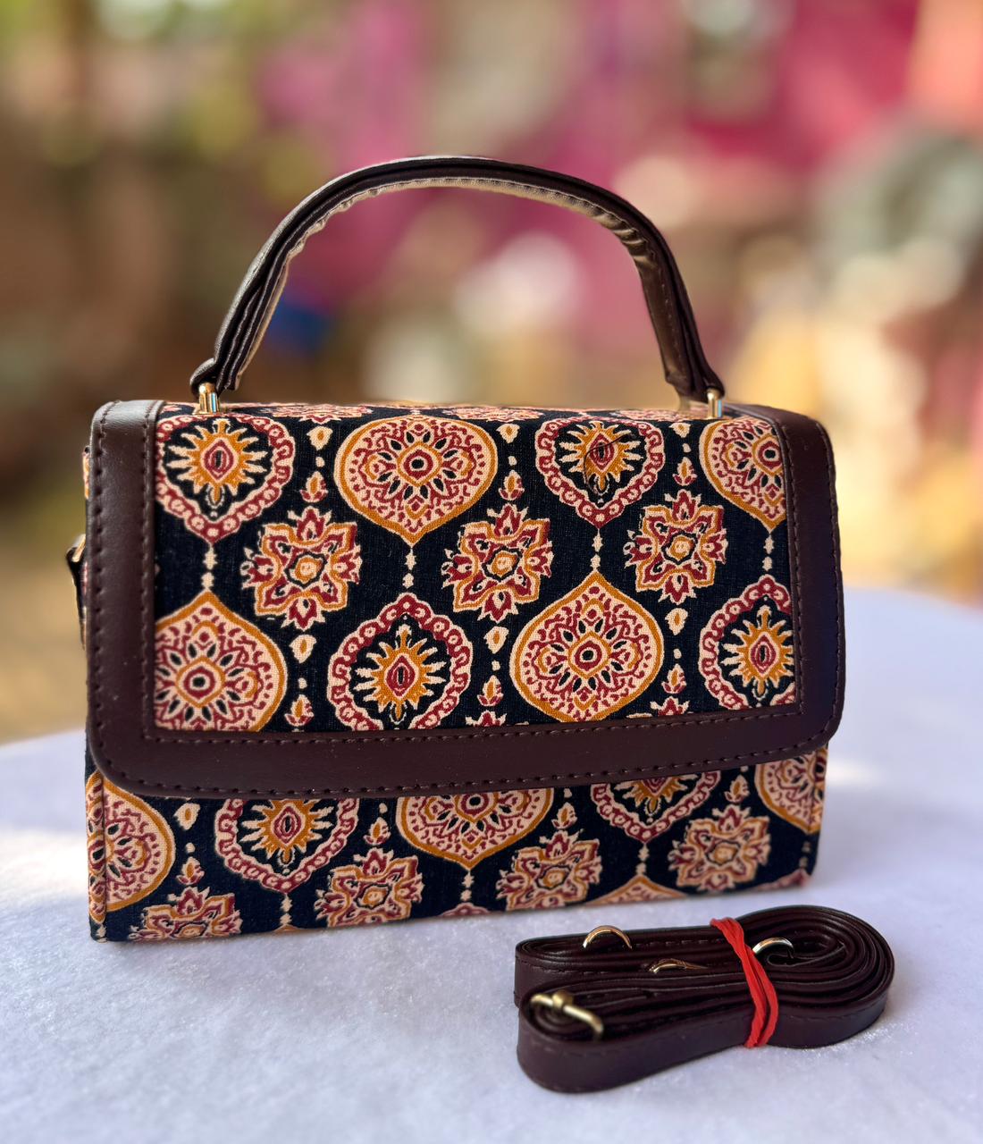 Beautiful Ikkat Box Sling (20)