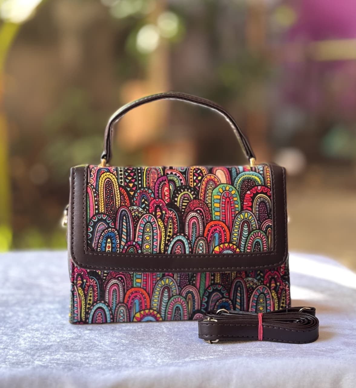 Beautiful Ikkat Box Sling (34)