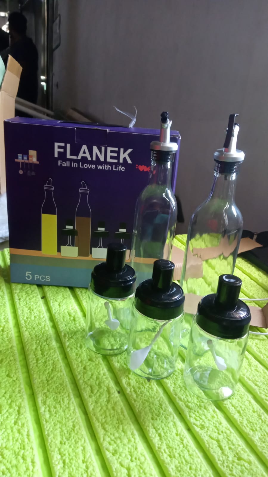 Transparent Glass oil Dispenser